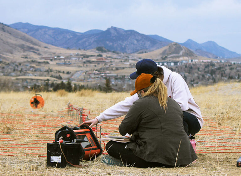 ABEM Terrameter LS 2 field mountains 16